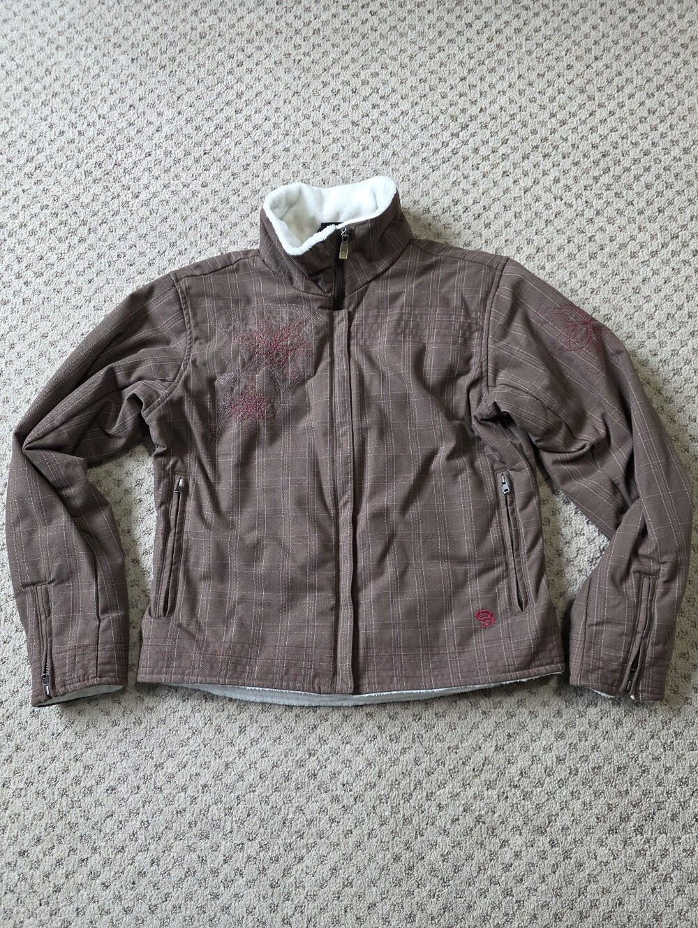 Mountain Hardwear Olive Green Jacket with Cream Fleece Lining